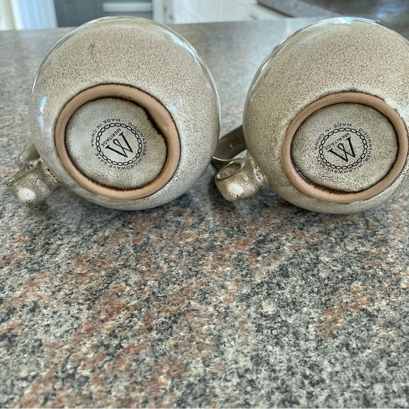 Mugs - Picture 3 of 4